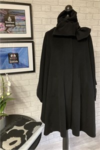 Ladies Wool and Cashmere Cape, Black